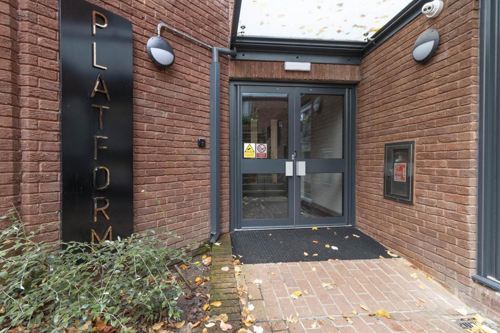 Linacre 11 - Modern 2 Bed Behind The Cathedral With Free Parking And Fast Wifi Apartment Exeter Exterior photo